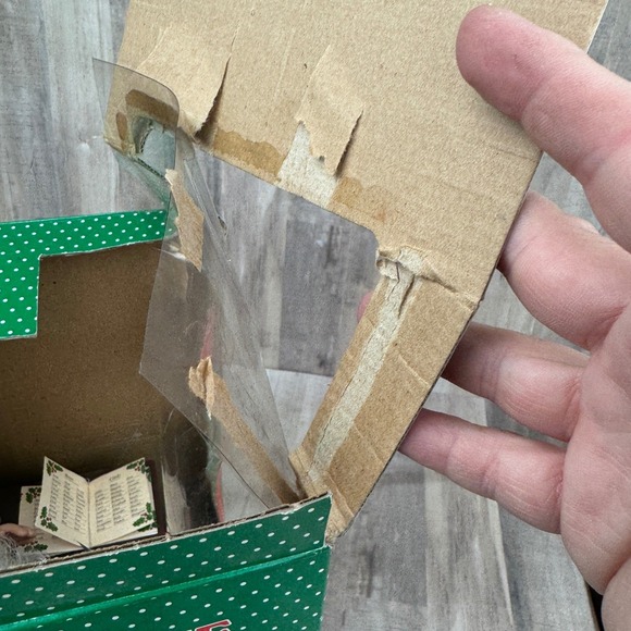 Vintage Animated Santa Reading Musical Holiday Scene HOLIDAY CREATIONS, INC 1993 - Picture 6 of 9